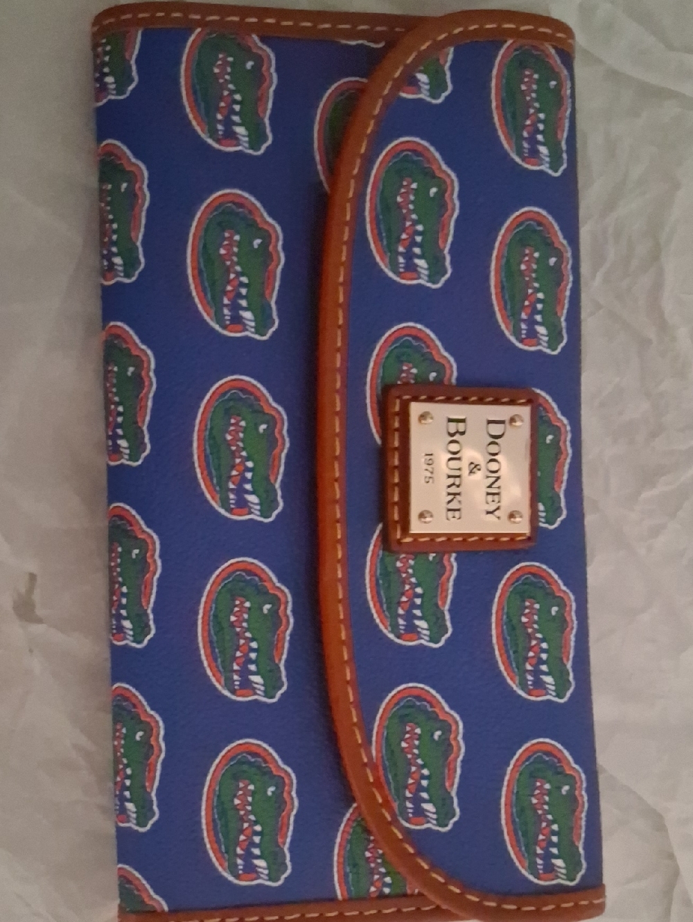 Dooney And Burke Gators Wallet New - Picture 4 of 5